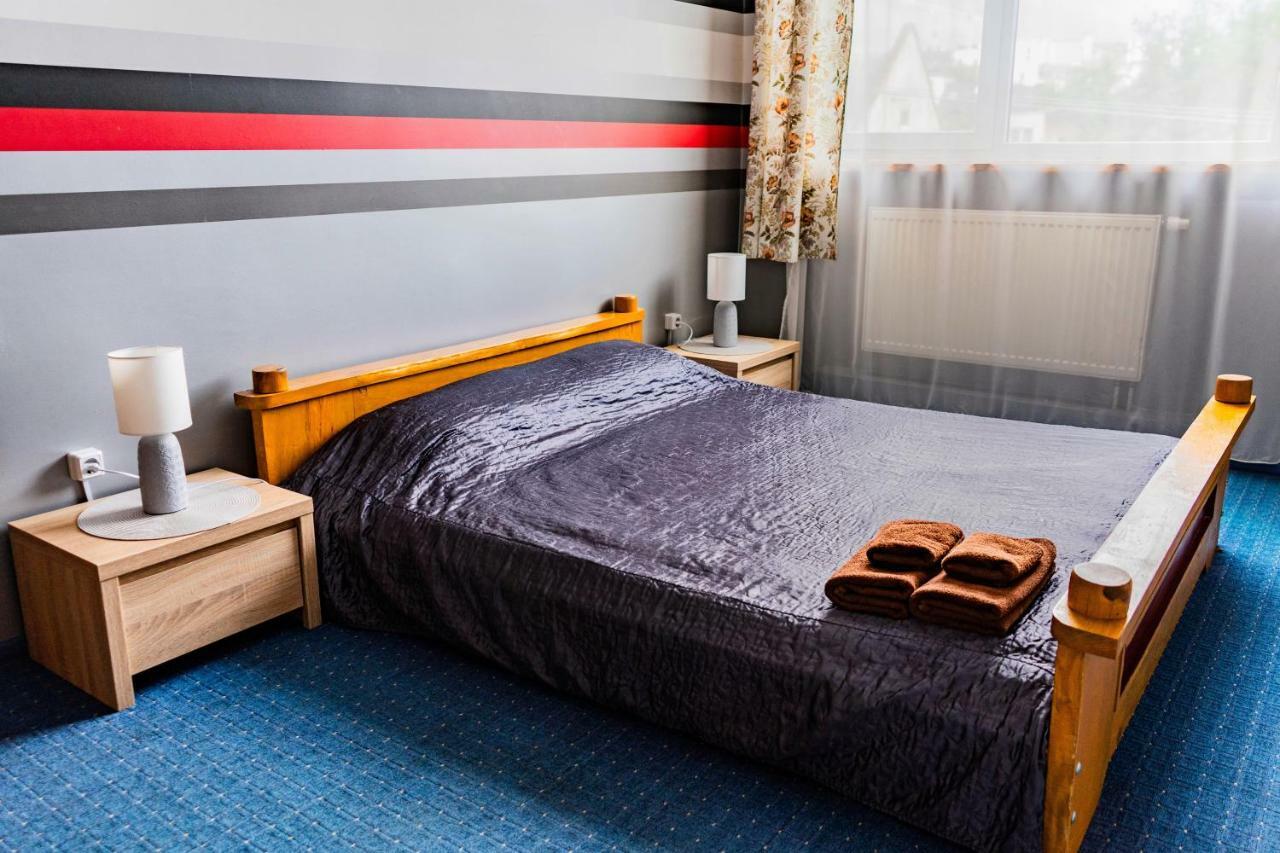 Hostel Villa Roma Lviv Buitenkant foto