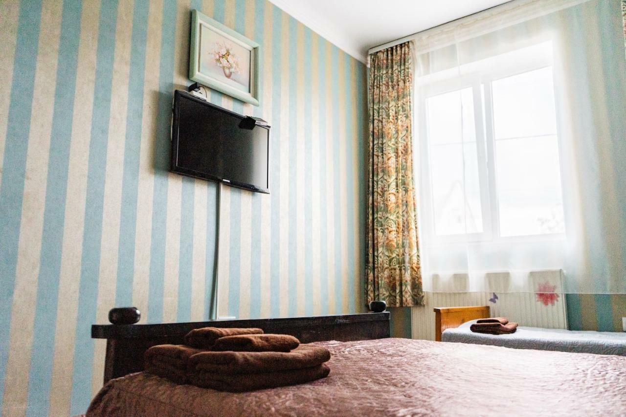 Hostel Villa Roma Lviv Buitenkant foto