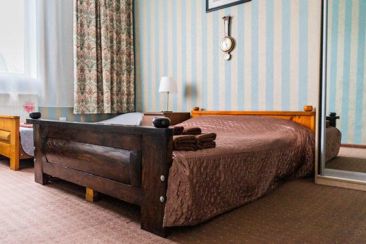 Hostel Villa Roma Lviv Buitenkant foto