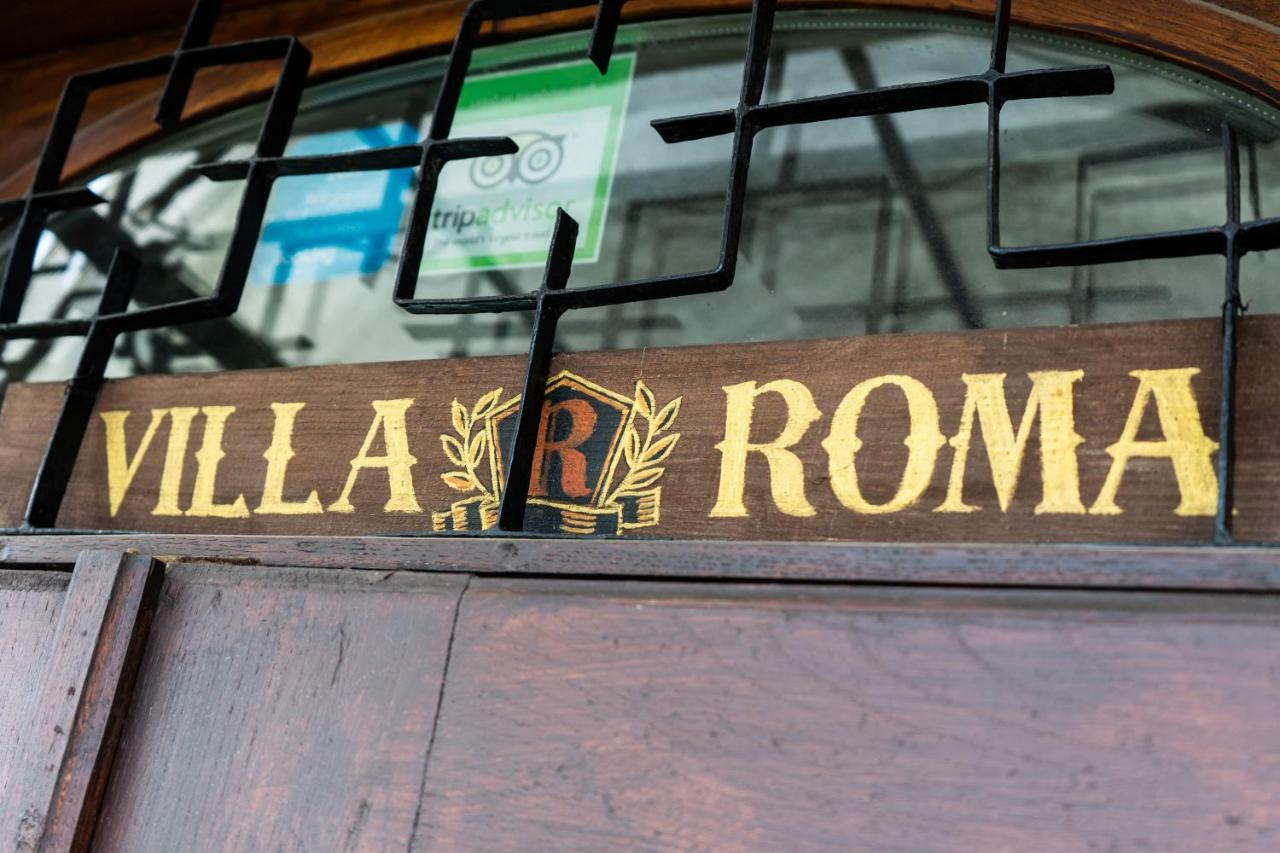 Hostel Villa Roma Lviv Buitenkant foto