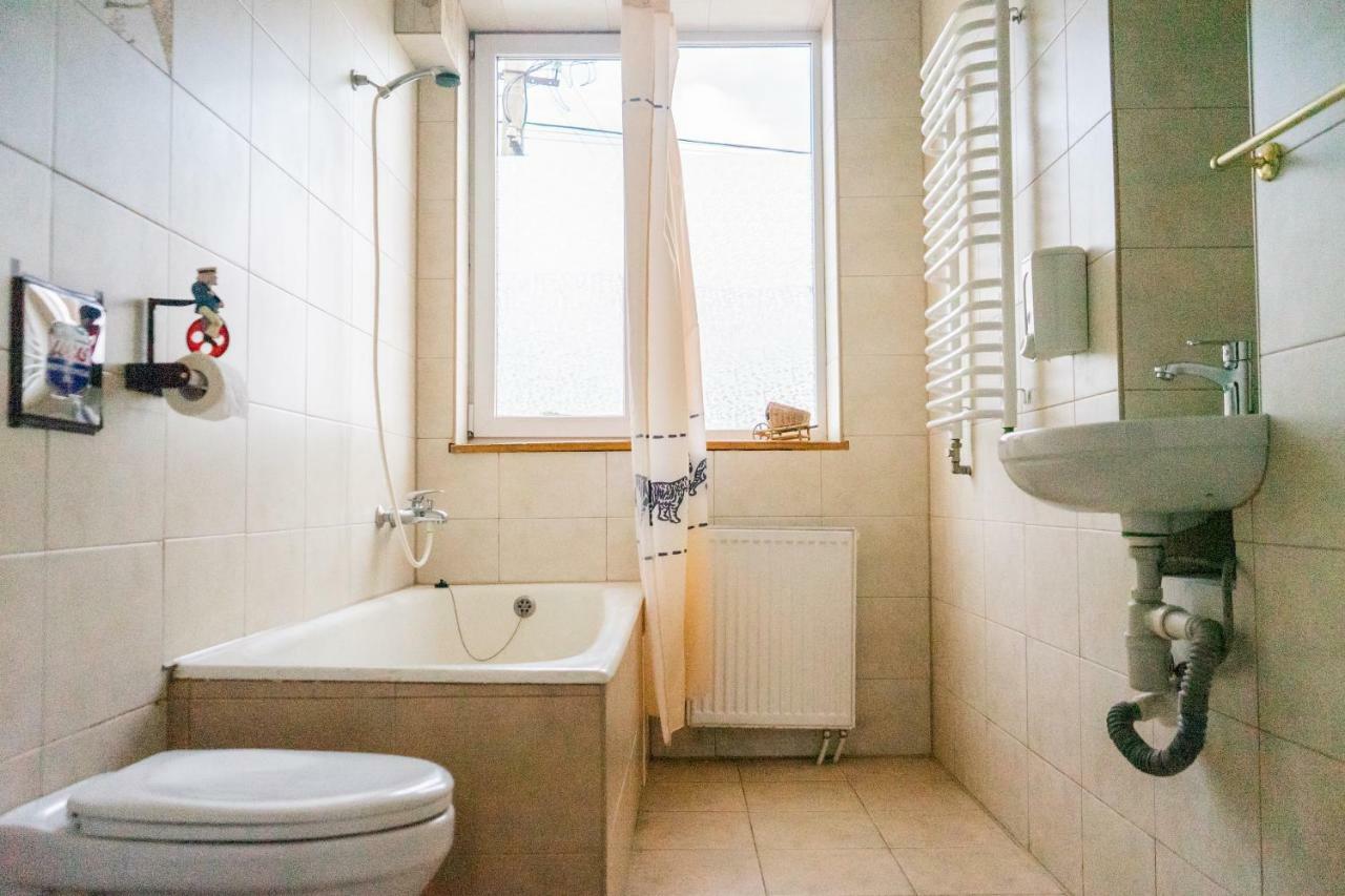 Hostel Villa Roma Lviv Buitenkant foto